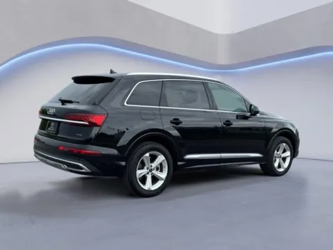 Another view of 2024 Audi Q7 Premium Plus for sale in Alcoa, TN at Twin City Hyundai