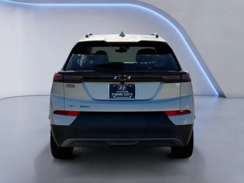 More photos of 2023 Chevrolet Bolt EUV LT at Twin City Hyundai, TN