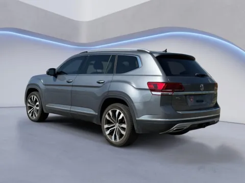 Another view of 2020 Volkswagen Atlas 3.6L V6 SEL Premium for sale in Alcoa, TN at Twin City Hyundai