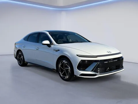 White 2024 Hyundai Sonata SEL for sale in Alcoa, TN