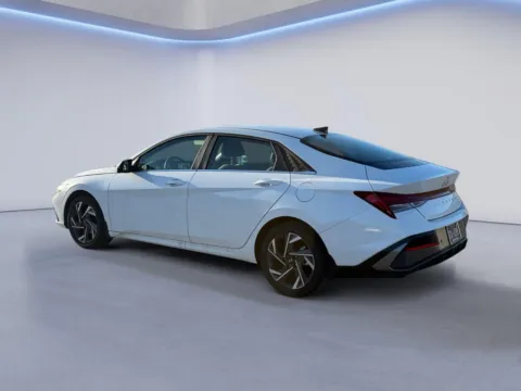 Another view of 2024 Hyundai Elantra Limited for sale in Alcoa, TN at Twin City Hyundai