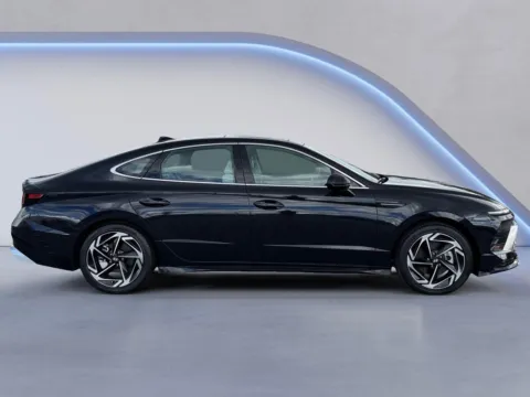 Photos of 2024 Hyundai Sonata SEL for sale in Alcoa, TN at Twin City Hyundai