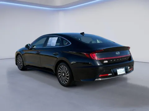 Another view of 2023 Hyundai Sonata Hybrid Limited for sale in Alcoa, TN at Twin City Hyundai