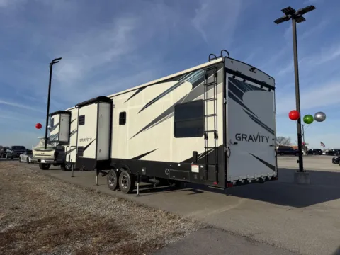 More photos of 2022 HEARTLAND GRAVITY CYCLONE at Twin City Hyundai, TN