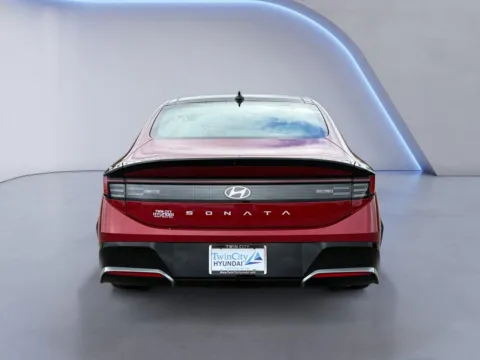 More photos of 2024 Hyundai Sonata SEL at Twin City Hyundai, TN