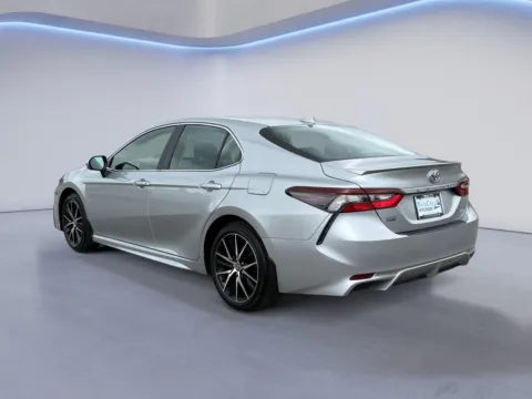 Another view of 2024 Toyota Camry SE for sale in Alcoa, TN at Twin City Hyundai