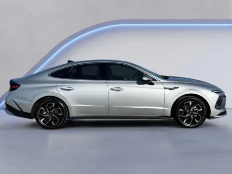 More photos of 2024 Hyundai Sonata SEL at Twin City Hyundai, TN