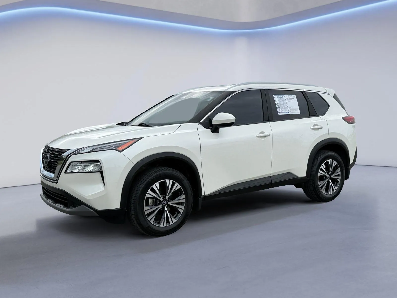 White 2023 Nissan Rogue SV for sale in Alcoa, TN