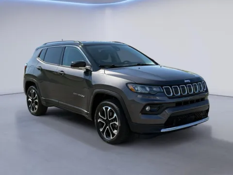 Gray 2022 Jeep Compass Limited for sale in Alcoa, TN