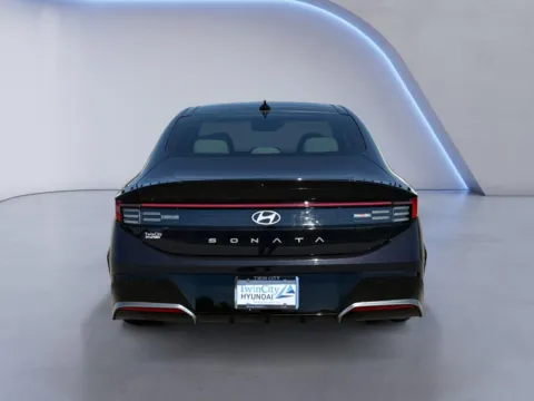 More photos of 2024 Hyundai Sonata SEL at Twin City Hyundai, TN