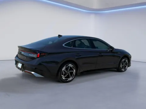 More photos of 2024 Hyundai Sonata SEL at Twin City Hyundai, TN