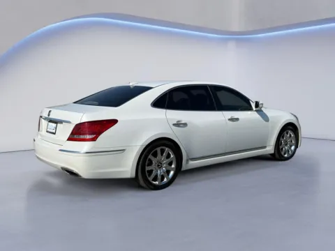 More photos of 2013 Hyundai Equus Ultimate at Twin City Hyundai, TN