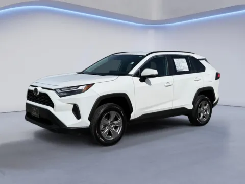 White 2025 Toyota RAV4 XLE for sale in Alcoa, TN