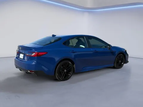 More photos of 2025 Toyota Camry SE at Twin City Hyundai, TN