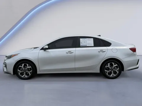 Photos of 2020 Kia Forte LXS for sale in Alcoa, TN at Twin City Hyundai