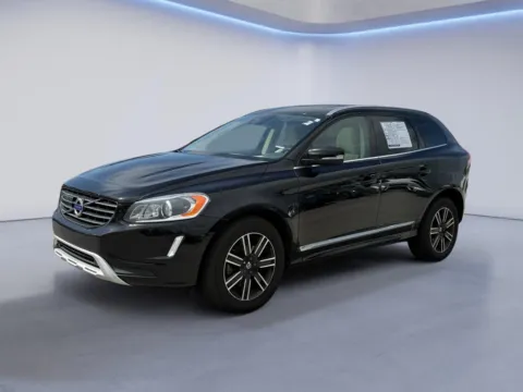 Black 2017 Volvo XC60 Dynamic for sale in Alcoa, TN