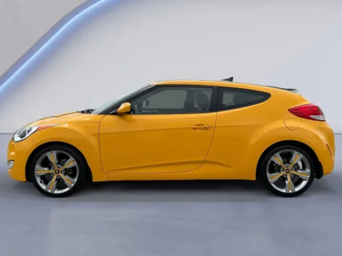 Photos of 2012 Hyundai Veloster w/Black Int for sale in Alcoa, TN at Twin City Hyundai