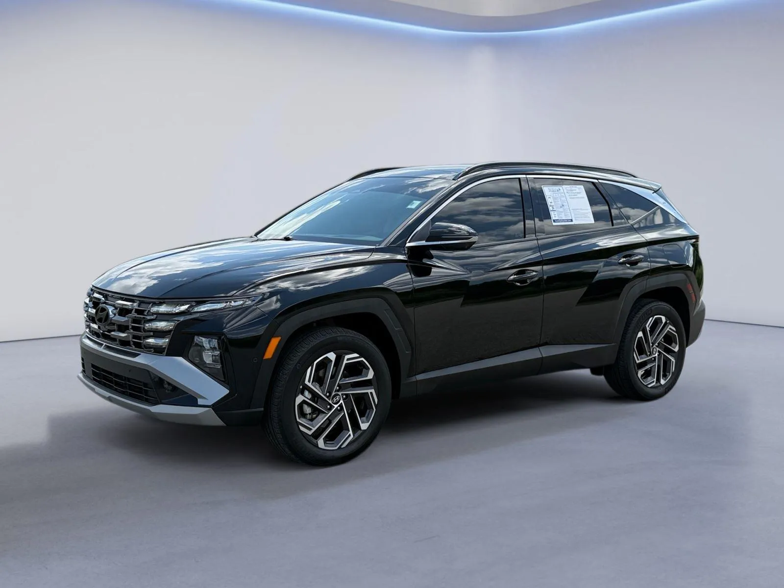 Black 2025 Hyundai Tucson Hybrid Limited for sale in Alcoa, TN