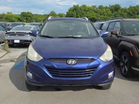 Photos of 2013 Hyundai Tucson GLS for sale in Alcoa, TN at Twin City Hyundai