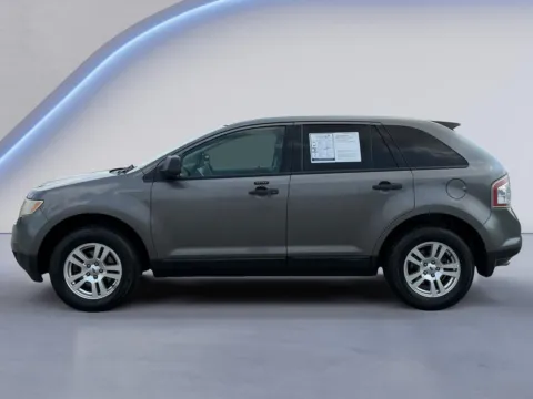 Photos of 2009 Ford Edge SE for sale in Alcoa, TN at Twin City Hyundai