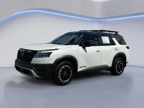 White 2024 Nissan Pathfinder Rock Creek for sale in Alcoa, TN