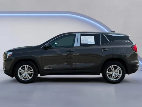 Photos of 2020 GMC Terrain SLE for sale in Alcoa, TN at Twin City Hyundai