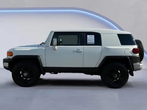 Photos of 2012 Toyota FJ Cruiser for sale in Alcoa, TN at Twin City Hyundai