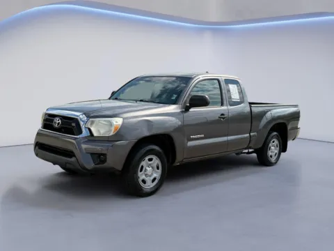 Gray 2014 Toyota Tacoma for sale in Alcoa, TN