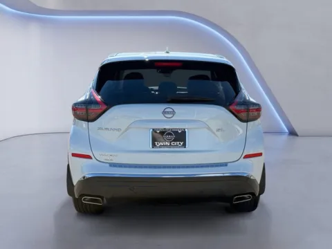 More photos of 2024 Nissan Murano SL at Twin City Nissan, TN