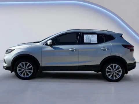 Photos of 2022 Nissan Rogue Sport SV for sale in Alcoa, TN at Twin City Nissan