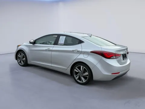 More photos of 2014 Hyundai Elantra Limited at Twin City Nissan, TN