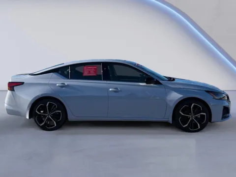 Photos of 2024 Nissan Altima 2.5 SR for sale in Alcoa, TN at Twin City Nissan