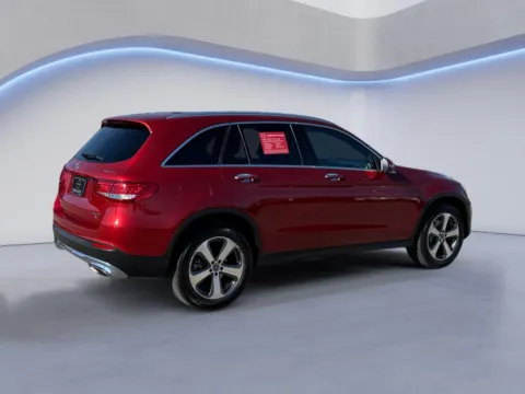 Another view of 2018 Mercedes-Benz GLC 300 for sale in Alcoa, TN at Twin City Nissan