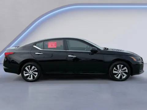 Photos of 2024 Nissan Altima 2.5 S for sale in Alcoa, TN at Twin City Nissan