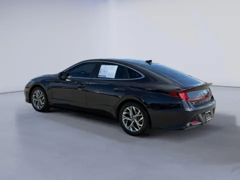More photos of 2023 Hyundai Sonata SEL at Twin City Nissan, TN