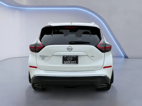 More photos of 2023 Nissan Murano SL at Twin City Nissan, TN