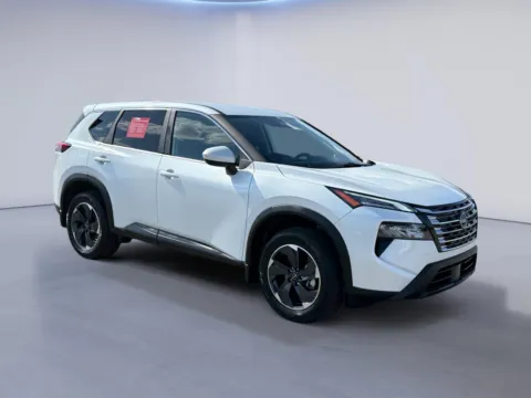White 2026 Nissan Rogue SV for sale in Alcoa, TN