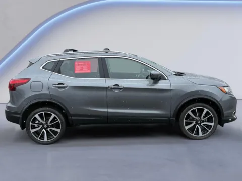 Photos of 2018 Nissan Rogue Sport SL for sale in Alcoa, TN at Twin City Nissan