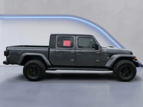 Photos of 2020 Jeep Gladiator Sport S for sale in Alcoa, TN at Twin City Nissan