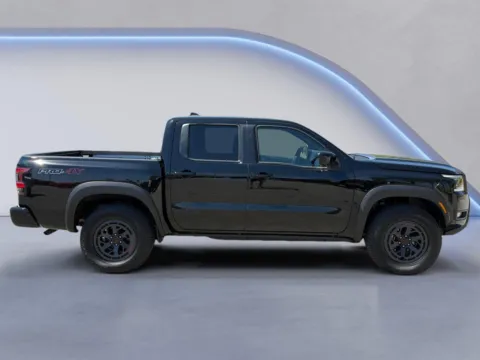 Photos of 2025 Nissan Frontier PRO-4X for sale in Alcoa, TN at Twin City Nissan