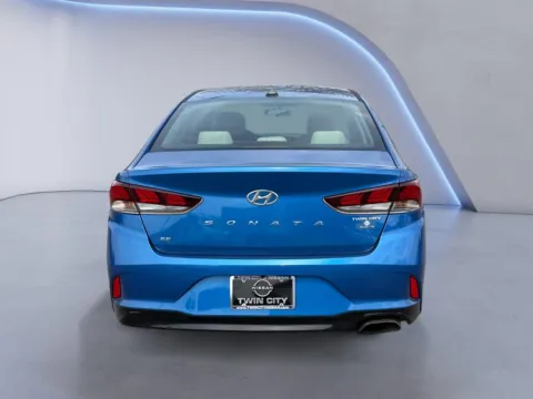 More photos of 2018 Hyundai Sonata SE at Twin City Nissan, TN