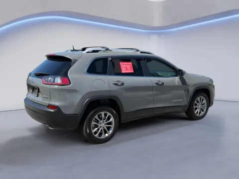 Another view of 2021 Jeep Cherokee Latitude Lux for sale in Alcoa, TN at Twin City Nissan