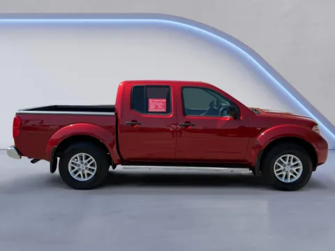 Photos of 2018 Nissan Frontier SV V6 for sale in Alcoa, TN at Twin City Nissan