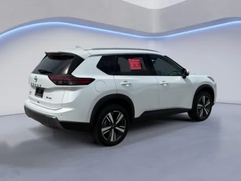 Another view of 2026 Nissan Rogue SL for sale in Alcoa, TN at Twin City Nissan