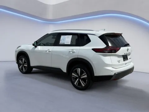 More photos of 2026 Nissan Rogue SL at Twin City Nissan, TN