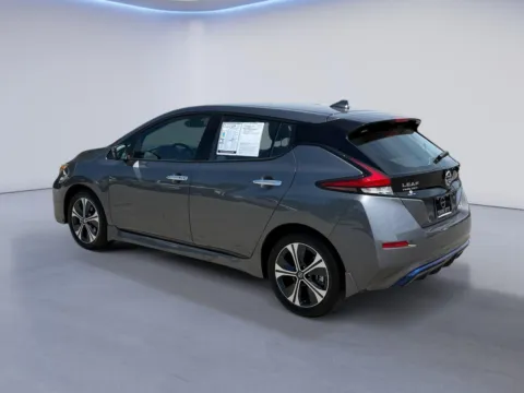 More photos of 2022 Nissan LEAF SL PLUS at Twin City Nissan, TN