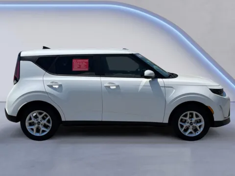 Photos of 2023 Kia Soul LX for sale in Alcoa, TN at Twin City Nissan