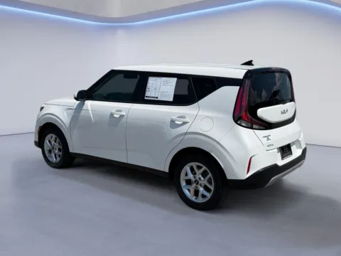 More photos of 2023 Kia Soul LX at Twin City Nissan, TN