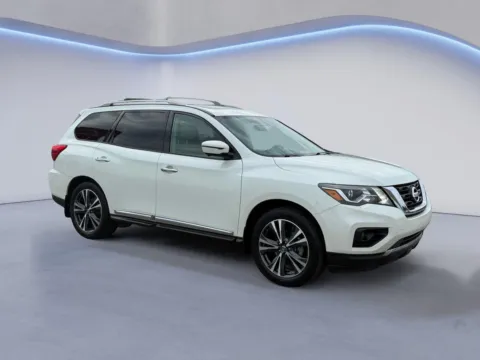 White 2018 Nissan Pathfinder Platinum for sale in Alcoa, TN