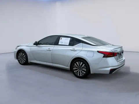 More photos of 2023 Nissan Altima 2.5 SV at Twin City Nissan, TN